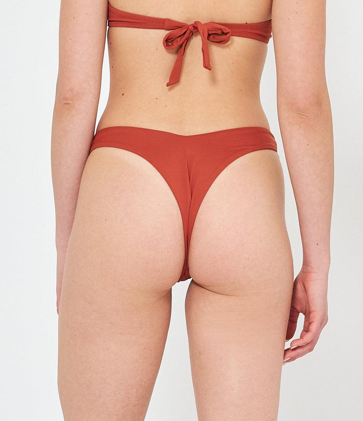 Slip Costume V A Taglio Basso
