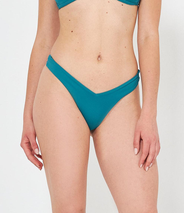 Slip Costume V A Taglio Basso